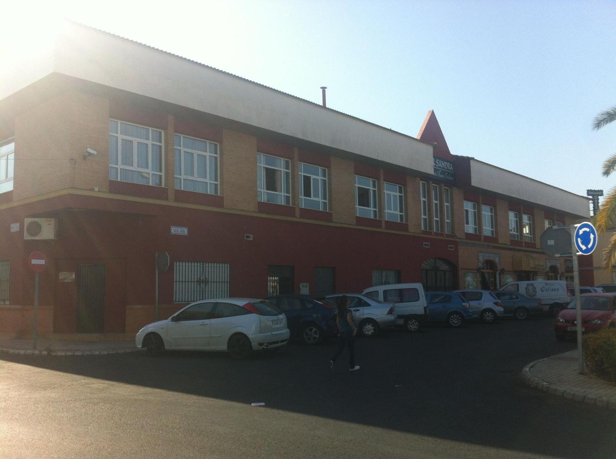 Hotel Sandra Alcalá de Guadaira Esterno foto